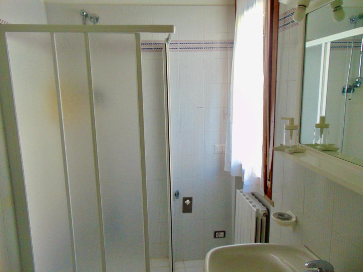 S237 - Sirolo, Trilocale Nella Zona Centrale Di Sirolo Apartment Ngoại thất bức ảnh